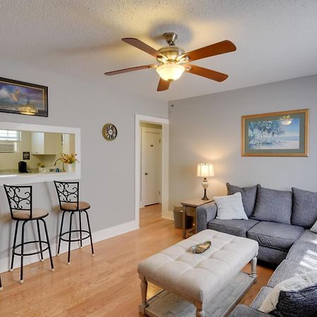 Beautiful Galveston Apt With Deck Less Than 3 Mi To Dtwn! Dış mekan fotoğraf
