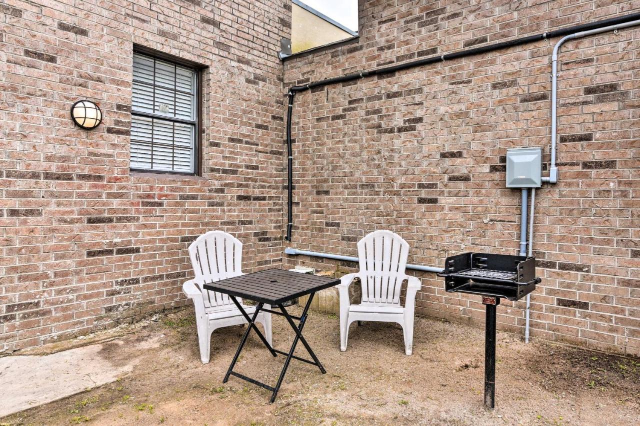 Beautiful Galveston Apt With Deck Less Than 3 Mi To Dtwn! Dış mekan fotoğraf